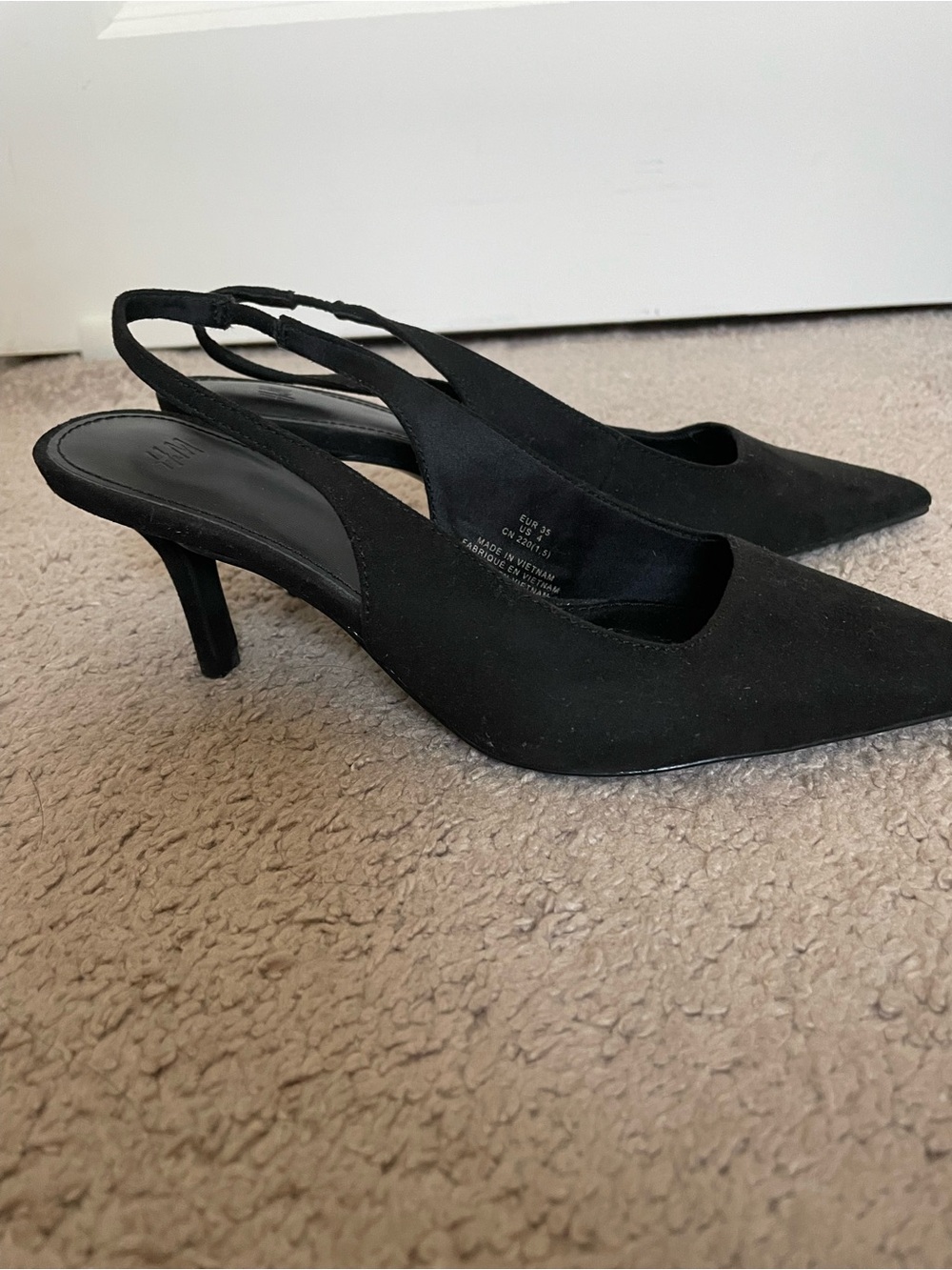 H&M Black Pointed Slingback Kitten Heel Pumps